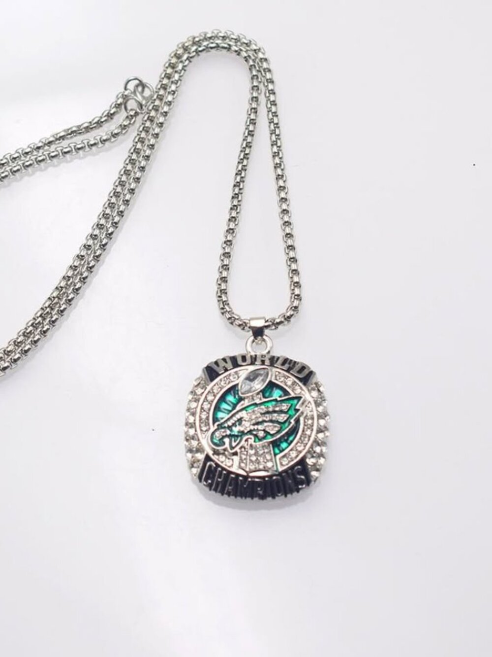 Philadelphia Eagles Necklace - 2025 Super Bowl Champs - Picture 3 of 3